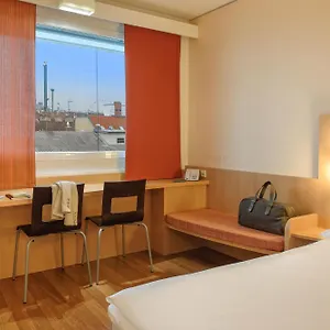 Ξενοδοχείο Ibis Messe
