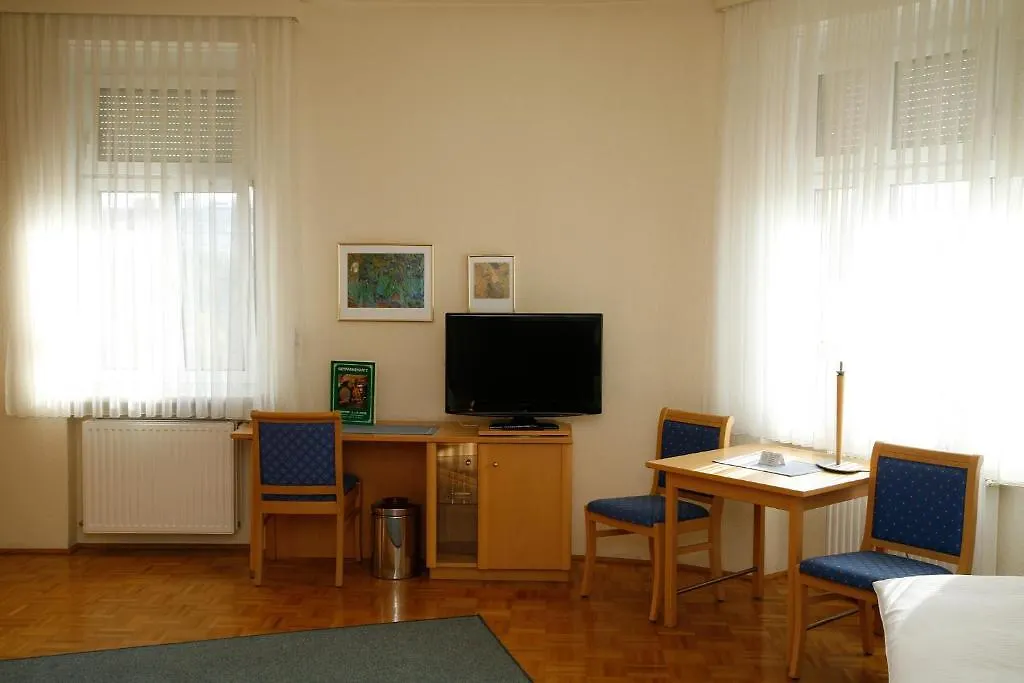 ***  Hotel Riede Vienna Austria