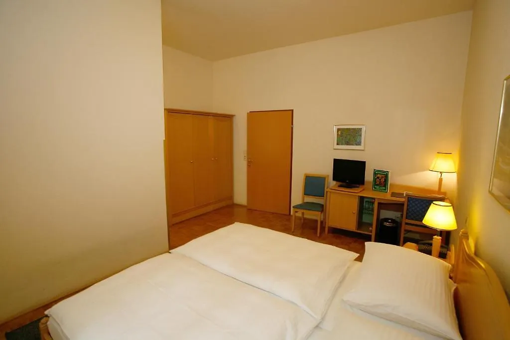 Hotel Riede Vienna 3*,  Austria
