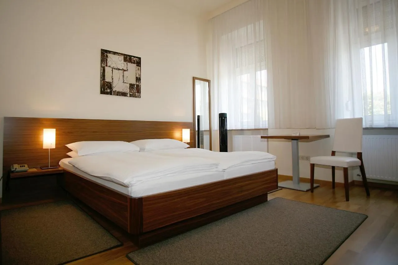 Hotel Riede Vienna 3*,  Austria
